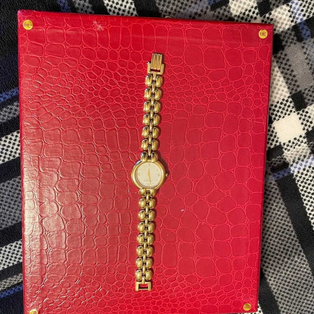 Raymond Weil Woman’s Watch bracelet